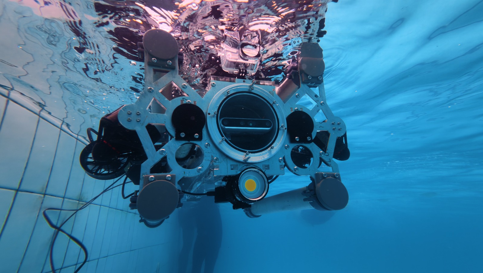 The DEEP-UNDER ROV team preparing the underwater vehicle